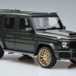 Mercedes G63 Brabus 700 Widestar W463 Зелен GT Spirit 1:18 GT274 Смола - image 4 of 6