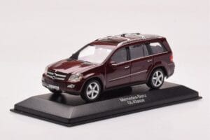 Mercedes GL X164 Карнеол Червен Minichamps 1:43 B66962226 Метал — снимка 2 от 4