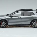 Mercedes AMG GLA 45 X156 Дилърско Издание GT Spirit 1:18 B66960467 Смола - image 3 of 6