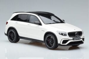 Mercedes GLC 63 AMG X253 Бял GT Spirit 1:18 B66965713 Смола — снимка 4 от 6