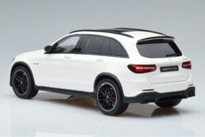 Mercedes GLC 63 AMG X253 Бял GT Spirit 1:18 B66965713 Смола — снимка 5 от 6