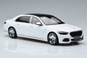Mercedes Maybach S600 W222 V12 Biturbo Diamond Бял Almost Real 1:18 820116 Метал — снимка 6 от 11
