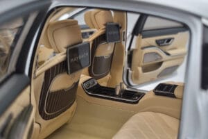 Mercedes Maybach S600 W222 V12 Biturbo Diamond Бял Almost Real 1:18 820116 Метал — снимка 9 от 11