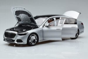 Mercedes Maybach S600 W222 V12 Biturbo Hightech Сребрист Almost Real 1:18 820118 Метал — снимка 2 от 12