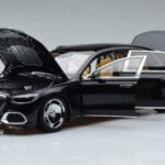 Mercedes Maybach S600 W222 V12 Biturbo Obsidian Черен Almost Real 1:18 - image 2 of 11