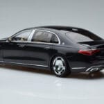 Mercedes Maybach S600 W222 V12 Biturbo Obsidian Черен Almost Real 1:18 - image 7 of 11