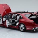 Mercedes Maybach S600 W222 V12 Biturbo Patagonia Червен Almost Real 1:18 - image 5 of 10