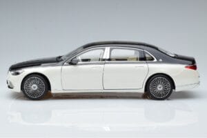 Mercedes Maybach S680 X223 Бял Norev 1:18 B66961424 Метал — снимка 4 от 7