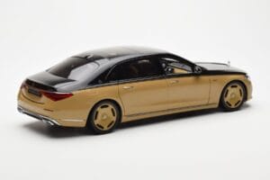 Mercedes Maybach S680 W223 Obsidian Черен Sand Almost Real 1:18 820124 Метал — снимка 3 от 7