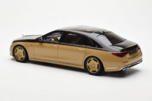 Mercedes Maybach S680 W223 Obsidian Черен Sand Almost Real 1:18 820124 Метал — снимка 6 от 7