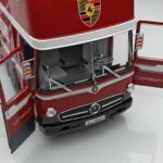 Mercedes O317 Porsche Transporter Червен CMR 1:18 - image 6 of 12