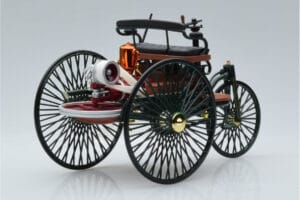 Mercedes Patent Motorwagen Зелено Norev 1:18 183701 Метал — снимка 2 от 6