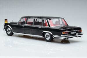 Mercedes 600 Pullman W100 W. Brandt G. Pompidou KK-Scale 1:18 KKDC181134 Метал — снимка 5 от 6