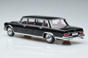 Mercedes 600 LWB Pullman W100 Черен MCG 1:18 MCG18187 Метал — снимка 5 от 6