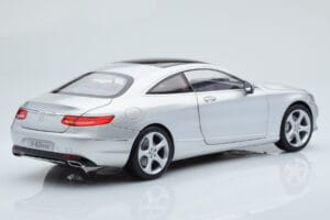 Mercedes S-Class W222 Iridium Сребрист Norev 1:18 B66961242 Метал — снимка 3 от 8