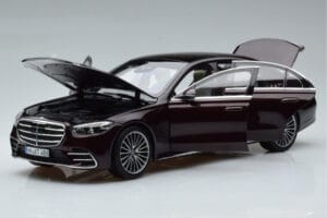 Mercedes S-Class W223 AMG Line Червен Norev 1:18 183804 Метал — снимка 2 от 8