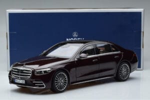 Mercedes S-Class W223 AMG Line Червен Norev 1:18 183804 Метал — снимка 8 от 8