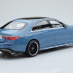 Mercedes S-Class W223 Vintage Син Norev 1:18 - image 3 of 7