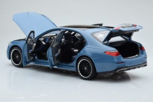 Mercedes S-Class W223 Vintage Син Norev 1:18 B66960828 Метал — снимка 4 от 7