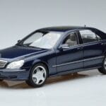 Mercedes S55 AMG W220 Син Norev 1:18 183817 Метал