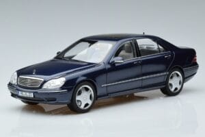 Mercedes S55 AMG W220 Син Norev 1:18 183817 Метал