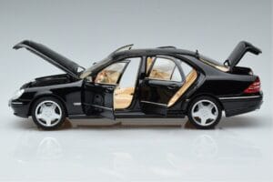 Mercedes S-Class W220 S55 AMG Лимитирана Серия Norev 1:18 183812 Метал — снимка 3 от 7