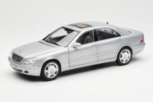 Mercedes S600 W220 Сребрист Металик Norev 1:18