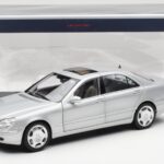 Mercedes S600 W220 Сребрист Металик Norev 1:18 - image 8 of 8