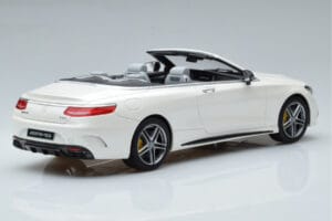 Mercedes AMG S63 A217 Кабриолет Diamond Бял GT Spirit 1:18 B66965712 Смола — снимка 2 от 6
