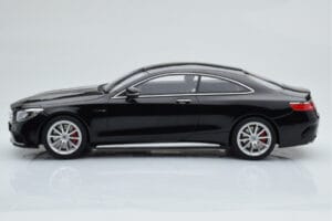 Mercedes AMG S63 C217 Coupe Черен GT Spirit 1:18 ZM041 Смола — снимка 3 от 6