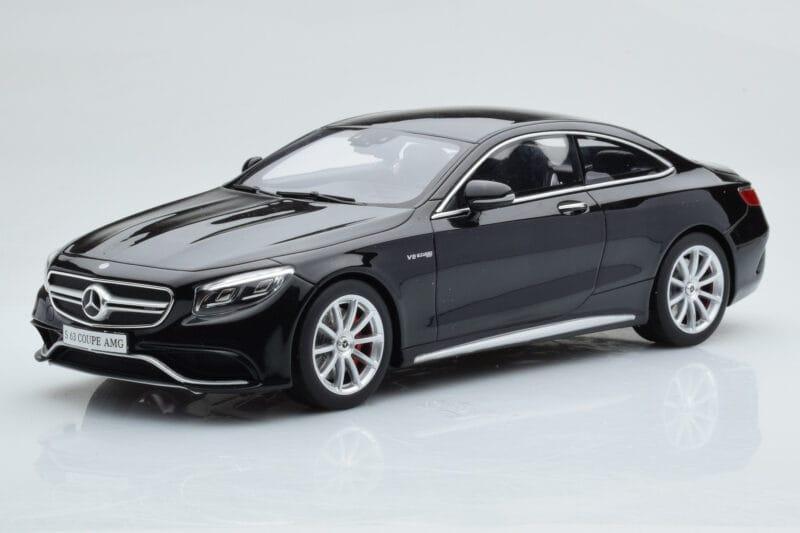 Mercedes AMG S63 C217 Coupe Черен GT Spirit 1:18