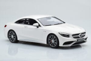 Mercedes AMG S63 C217 Coupe Бял GT Spirit 1:18 B66960372 Смола — снимка 4 от 6