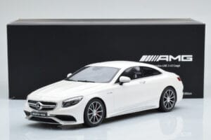 Mercedes AMG S63 C217 Coupe Бял GT Spirit 1:18 B66960372 Смола — снимка 6 от 6
