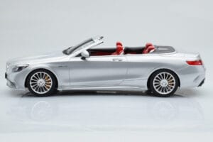 Mercedes AMG S65 A217 Кабриолет Сребърен GT Spirit 1:18 GT764 Смола — снимка 3 от 6