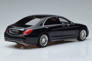 Mercedes AMG S65 W222 Черен GT Spirit 1:18 GT228 Смола — снимка 2 от 6