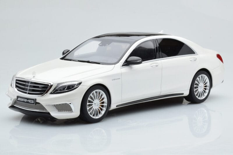 Mercedes AMG S65 W222 Бял GT Spirit 1:18