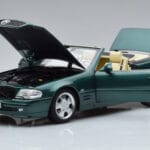 Mercedes SL500 R129 Зелен Металик Norev 1:18 183753 Метал - image 2 of 8