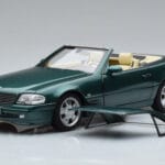 Mercedes SL500 R129 Зелен Металик Norev 1:18 183753 Метал - image 3 of 8