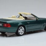 Mercedes SL500 R129 Зелен Металик Norev 1:18 183753 Метал - image 4 of 8