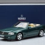 Mercedes SL500 R129 Зелен Металик Norev 1:18 183753 Метал - image 8 of 8