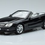 Mercedes SL500 R230 Черен Norev 1:18 183840 Метал