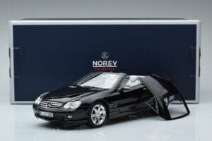 Mercedes SL500 R230 Черен Norev 1:18 183840 Метал — снимка 8 от 8