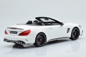Mercedes AMG SL63 R231 Бял GT Spirit 1:18 B66965708 Смола — снимка 2 от 6