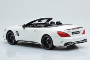 Mercedes AMG SL63 R231 Бял GT Spirit 1:18 B66965708 Смола — снимка 5 от 6