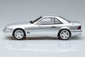 Mercedes SL 73 AMG R129 Brilliant Сребрист Otto 1:18 OT240 Смола — снимка 3 от 6