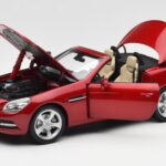 Mercedes SLK R172 Designo Zircon Червен Minichamps 1:18 - image 2 of 8