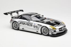 Mercedes SLS AMG GT3 #96 M. Hakkinen AMG Customer Sports 6 Hours of Zhuhai ILMC 2011 Minichamps 1:18 B66960197 Метал — снимка 4 от 6