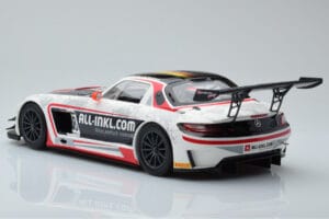 Mercedes SLS AMG GT3 Munnich Motorsport #38 M. Basseng / M. Winkelhock Champions FIA GT1 World Championship 2012 Minichamps 1 — снимка 5 от 6