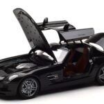 Mercedes SLS AMG Obsidian Черен Металик Minichamps 1:18 - image 2 of 7