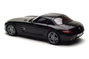 Mercedes SLS AMG Obsidian Черен Металик Minichamps 1:18 B66960042 Метал — снимка 6 от 7